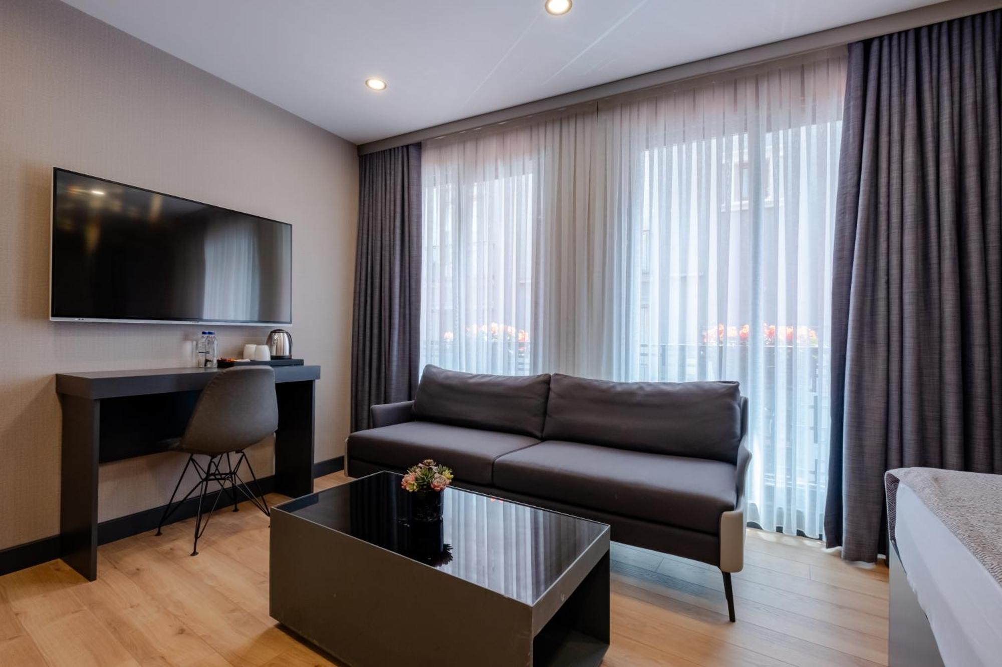 The Row Suites Taksim Istanbul Exteriör bild