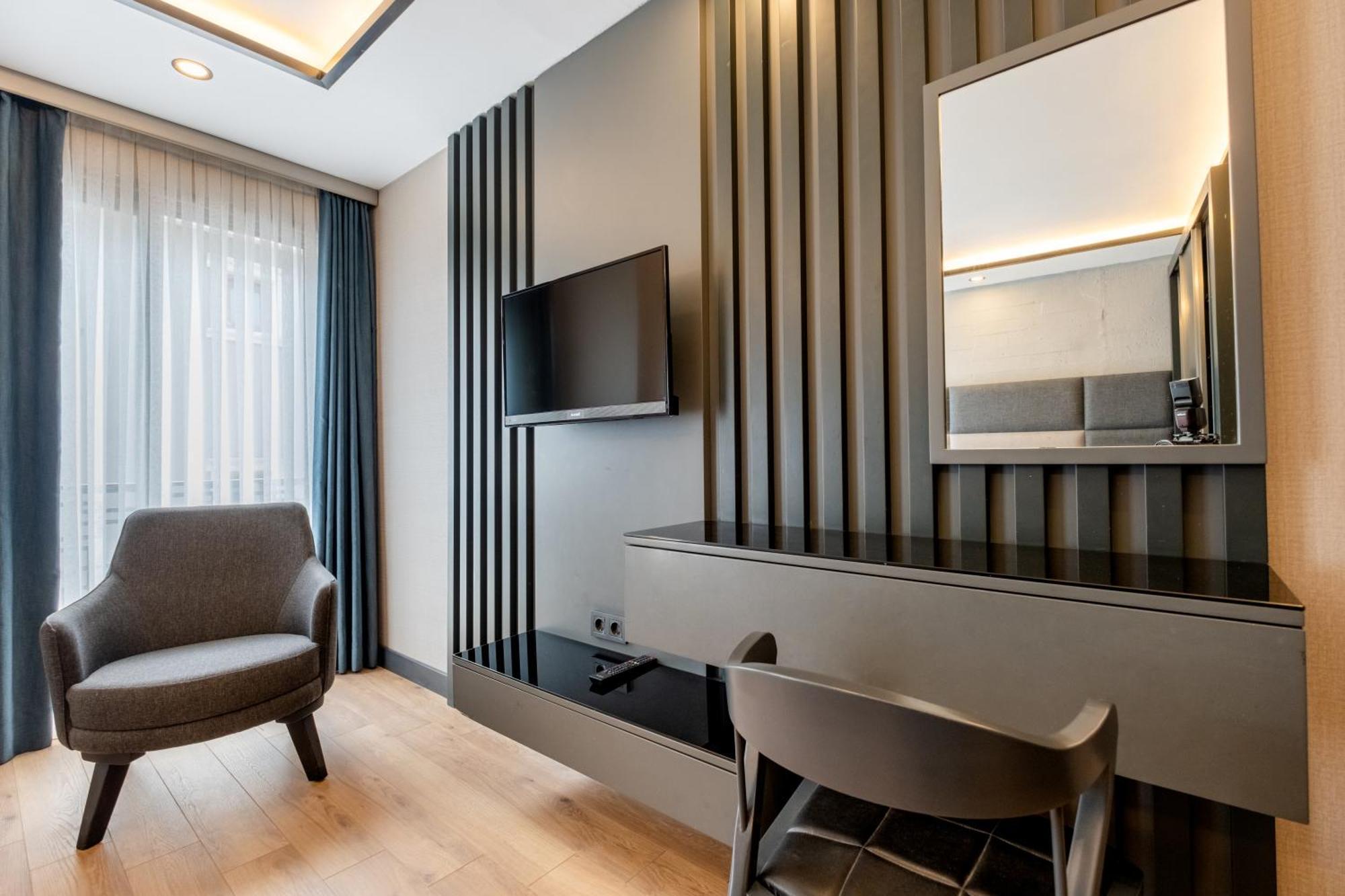 The Row Suites Taksim Istanbul Exteriör bild